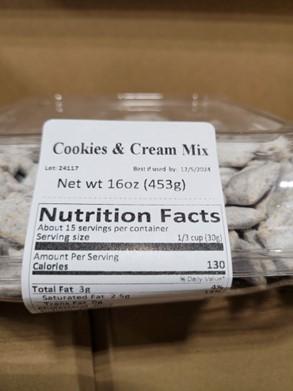 HyVee Cookies & Cream Mix 16 oz container top label