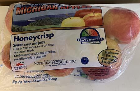“Honeycrisp apples Great Lakes Great Flavor Michigan Apples 3lb. Plastic Bag” 
