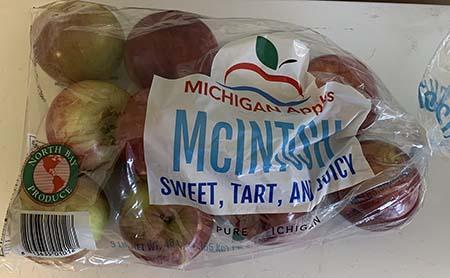 “McIntosh North Bay Produce Michigan Apples 3lb. Plastic Bag” 