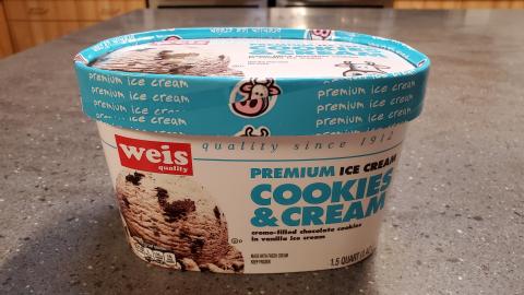 Weis Quality Cookies and Cream Ice Cream (48 oz.), Front view