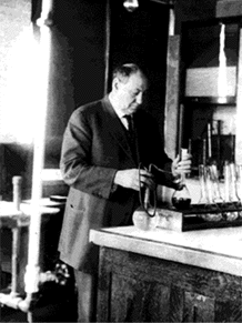 Harvey Wiley in a laboratory