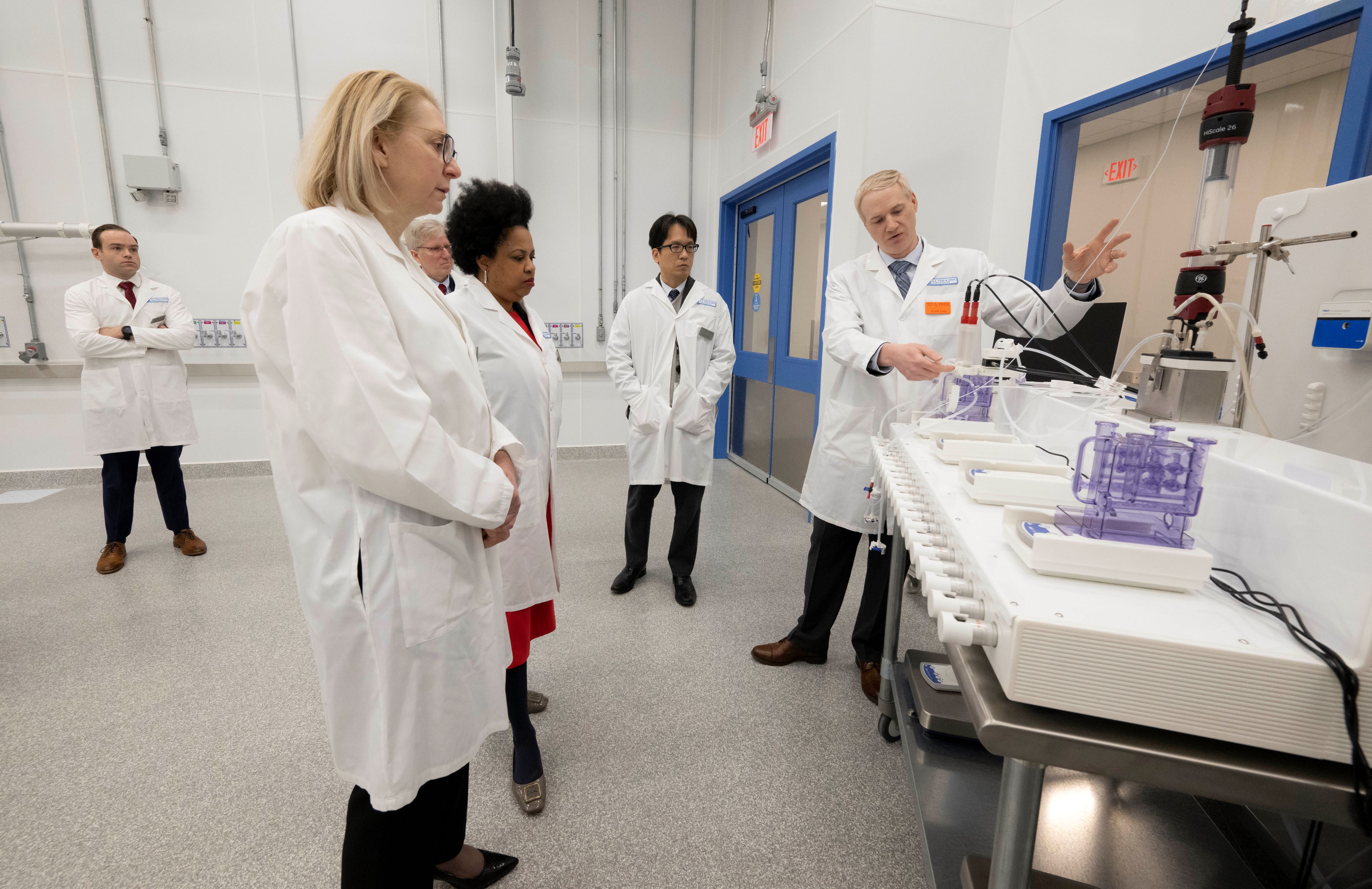 Placeholder image, 1600x900 px