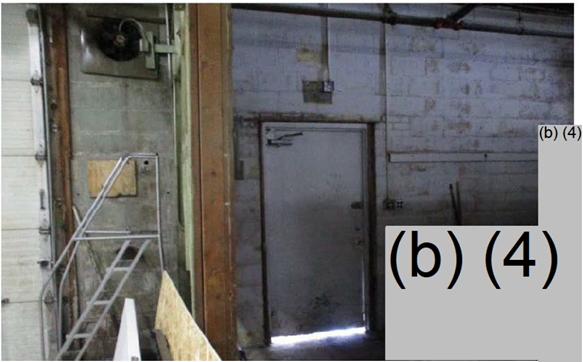 Door and wall b4