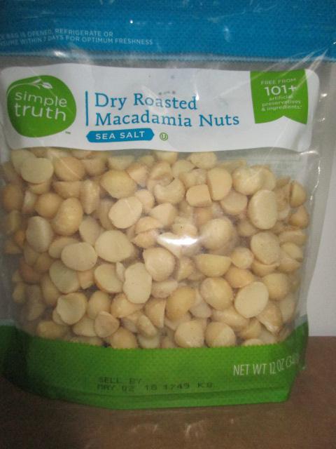 Label, Simple Truth Macadamia Nuts