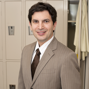 Dr. Ali Mohamadi (350x526)